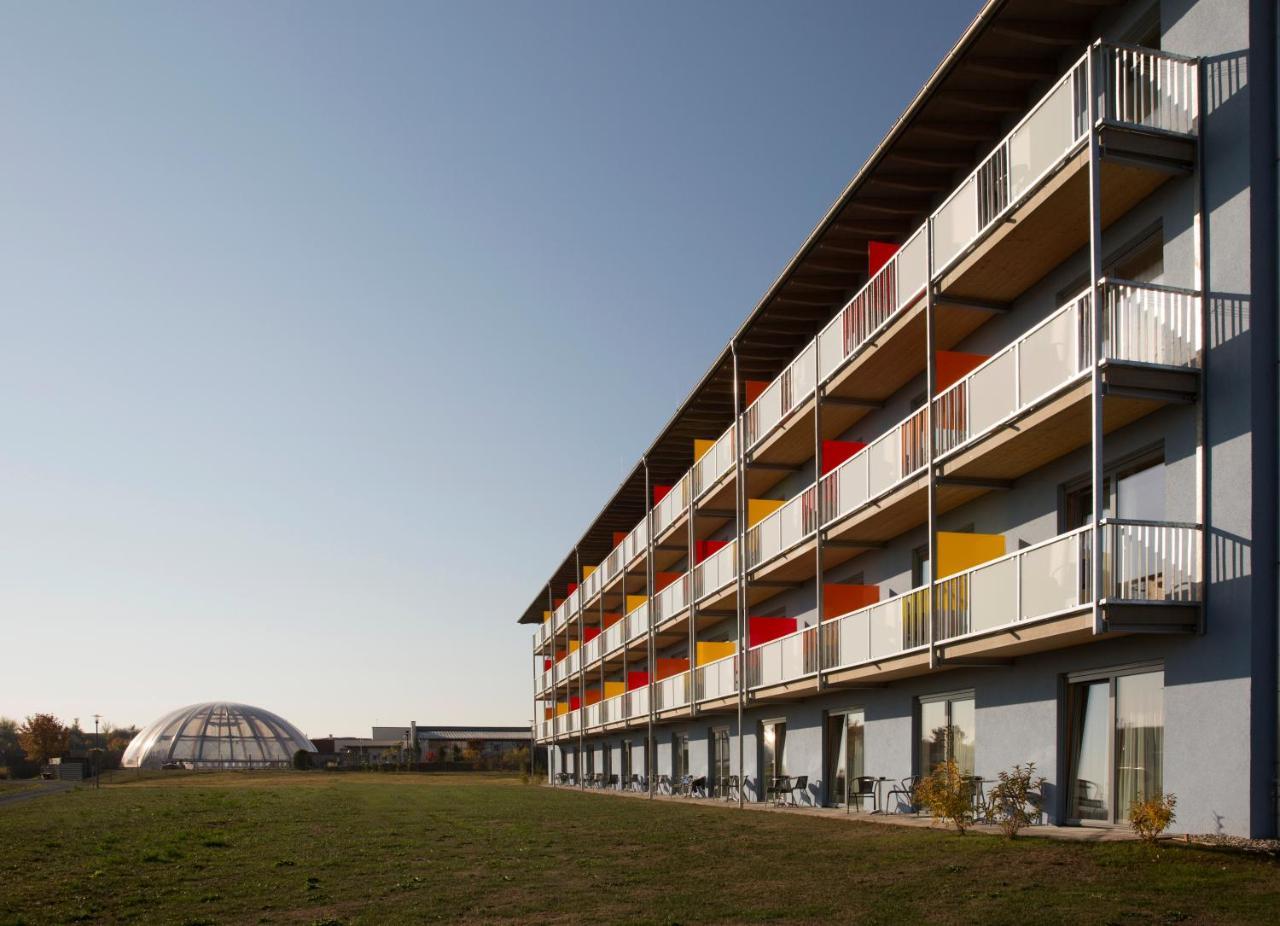 Vital Hotel An Der Therme Gmbh バート・ヴィンツハイム エクステリア 写真